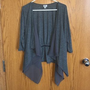 Worthington 3/4 length sleeve shrug in dark gray